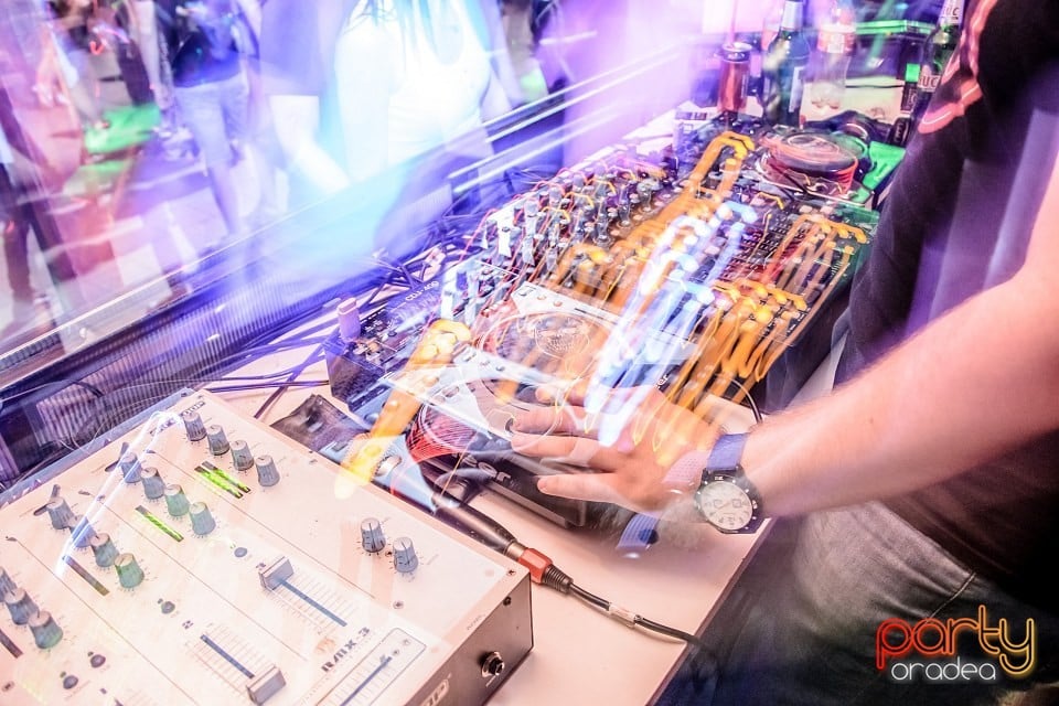 Turn Up The Music, 
