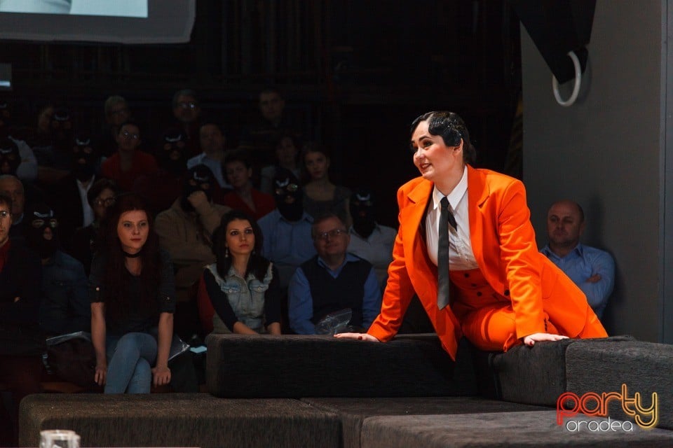 Uciderea ritualică a lui Gorge Mastromas, Teatrul Regina Maria