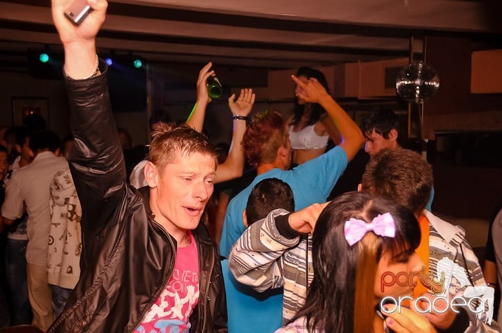 Unlimited Party în Club Seven, 