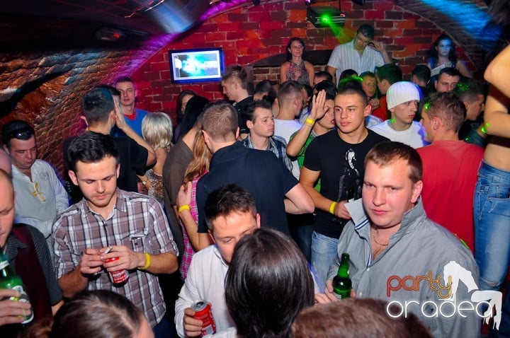 USMB Afterparty în Escape cu Bárány Attila, 