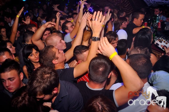 USMB Afterparty în Escape cu Bárány Attila, 