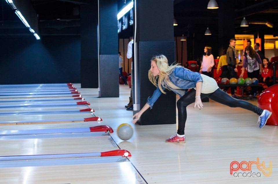 Valentine's Day - Concurs Bowling, Lotus Center