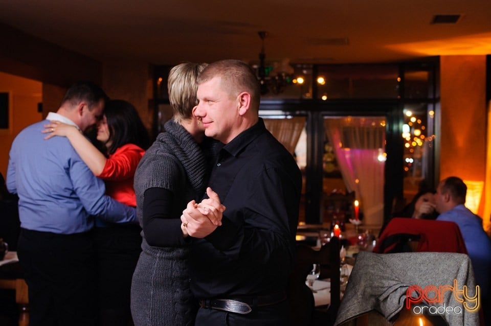 Valentine's Day în Retro, Restaurant Retro