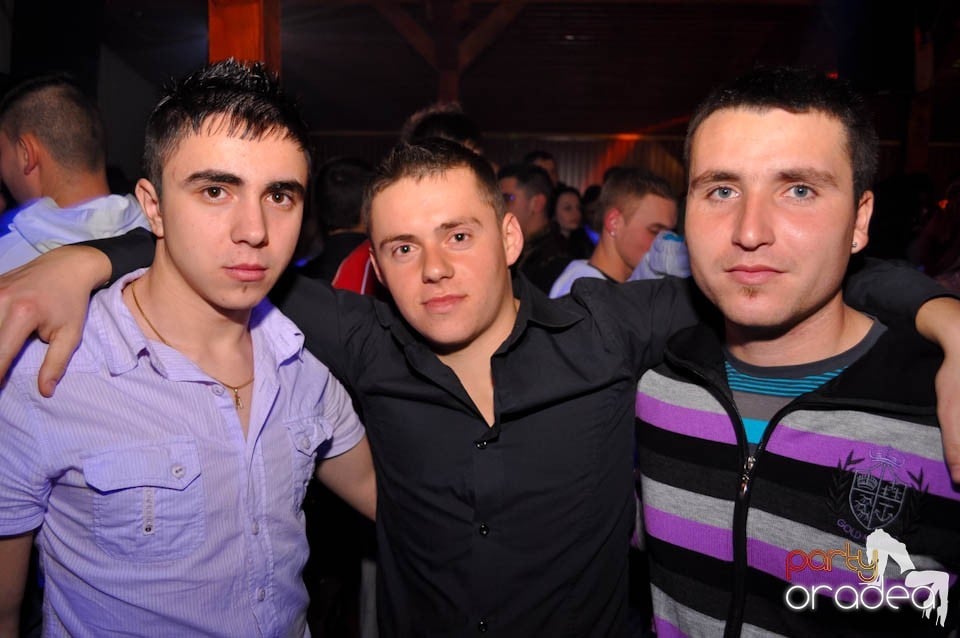 Valentine's Day Party în Faház, 