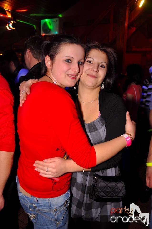 Valentine's Day Party în Faház, 