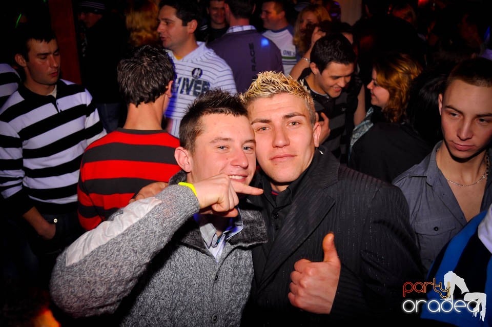 Valentine's Day Party în Faház, 