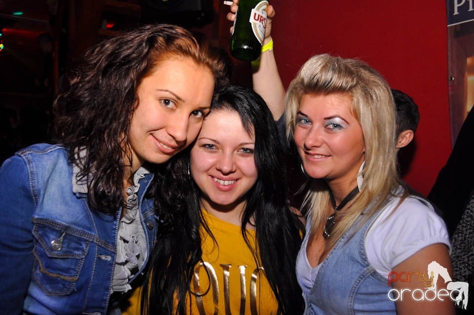 Valentine's Day Party în Faház, 