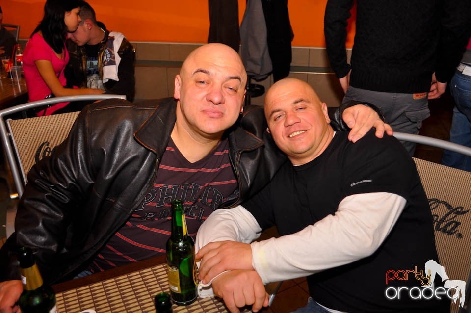 Valentine's Day Party în Faház, 