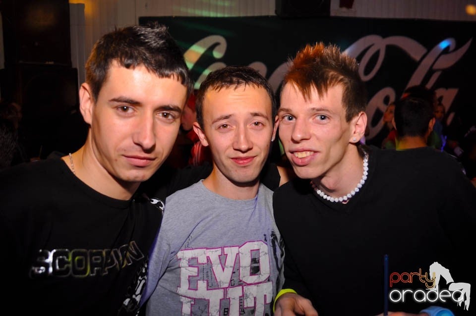 Valentine's Day Party în Faház, 