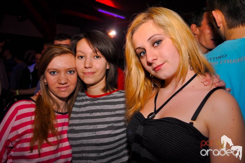 Valentine's Day Party în Faház, 