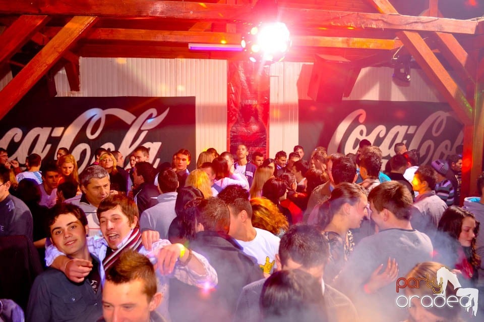 Valentine's Day Party în Faház, 