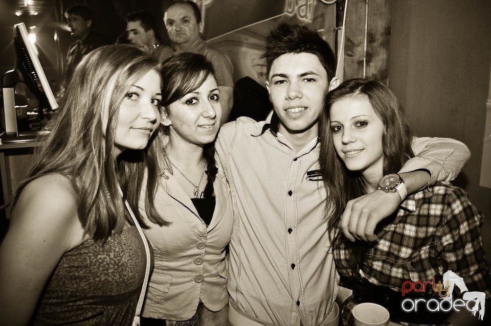 Valentine's Day Party în Faház, 