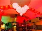 Valentine's Day Party în Yellow