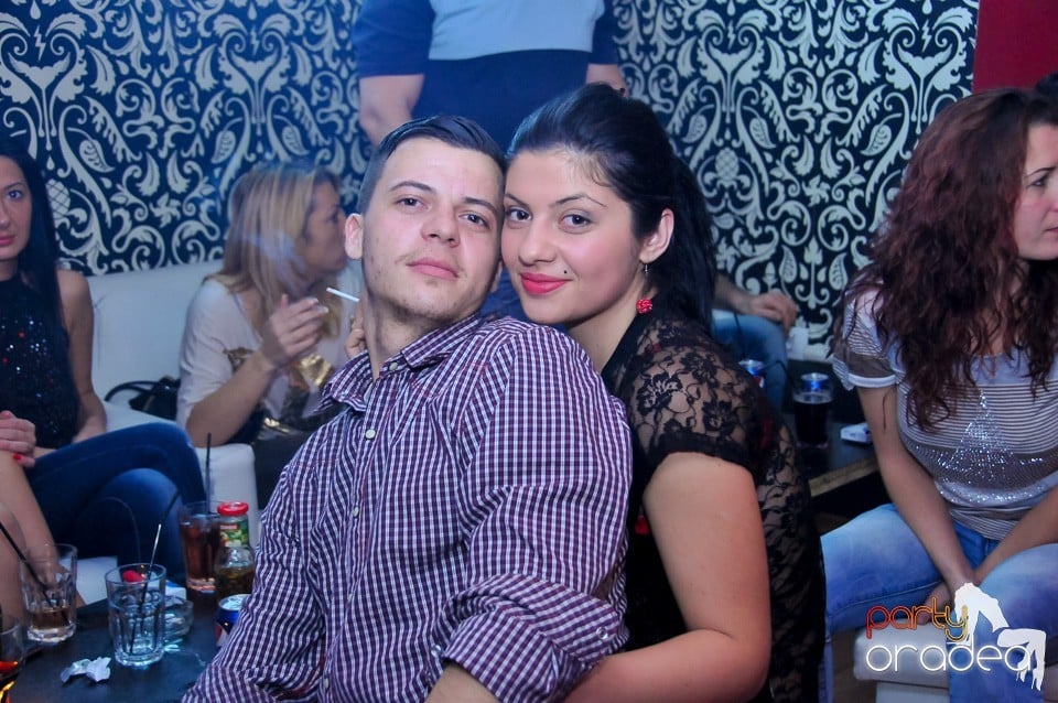 Vali Vijelie în Club Life,