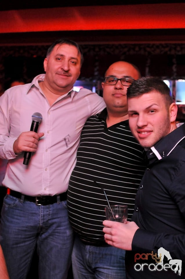 Vali Vijelie în Club Life,