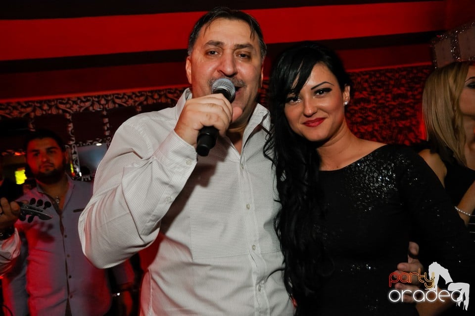 Vali Vijelie în Club Life,