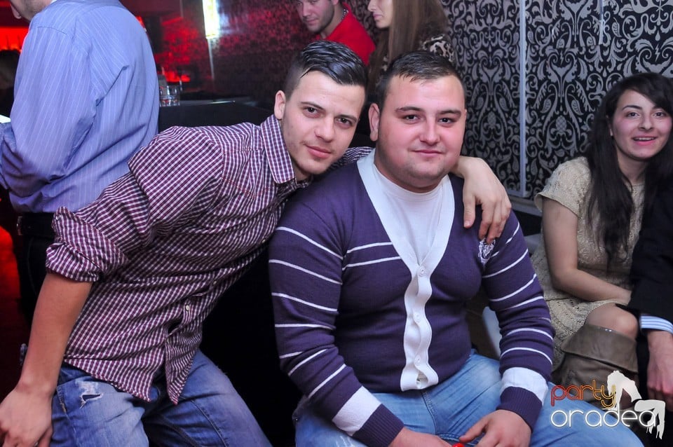 Vali Vijelie în Club Life,