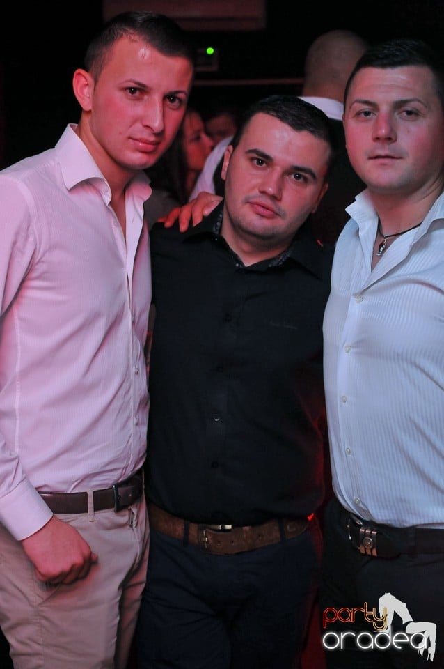 Vali Vijelie în Club Life,