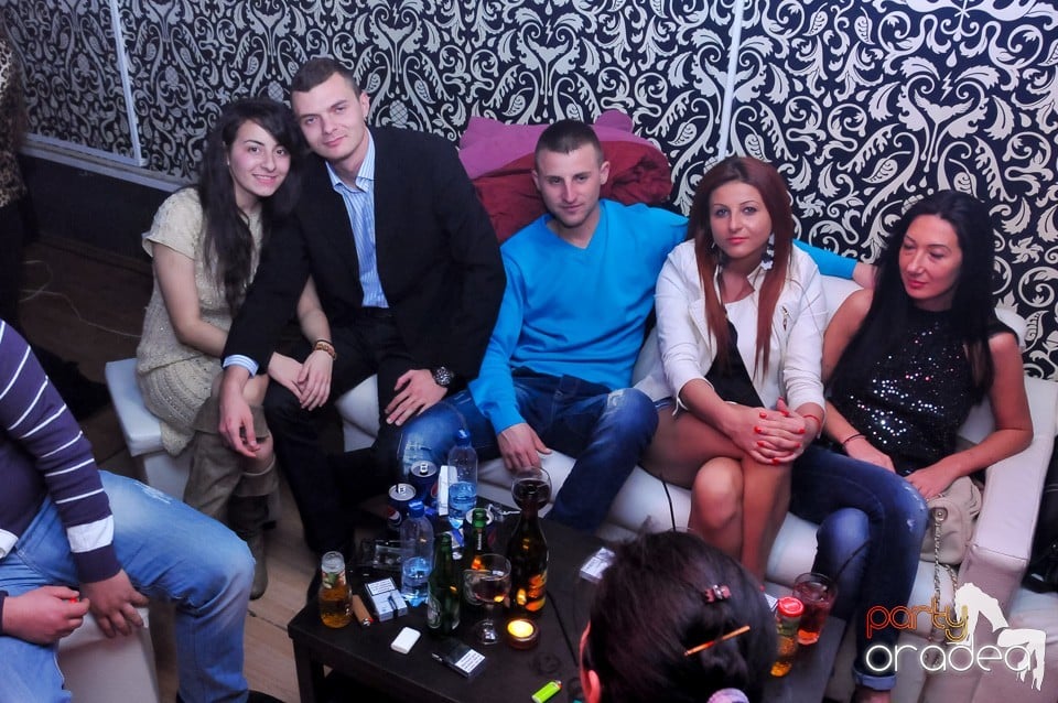 Vali Vijelie în Club Life,