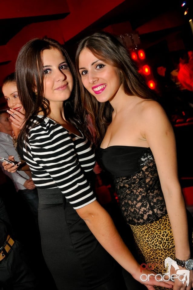 Vali Vijelie în Club Life,