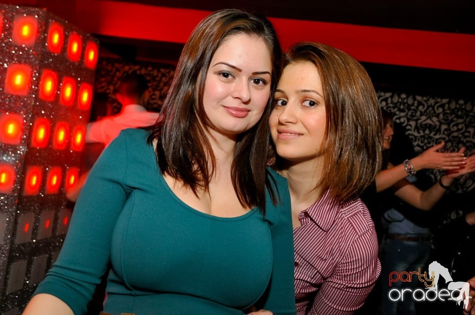 Vali Vijelie în Club Life,