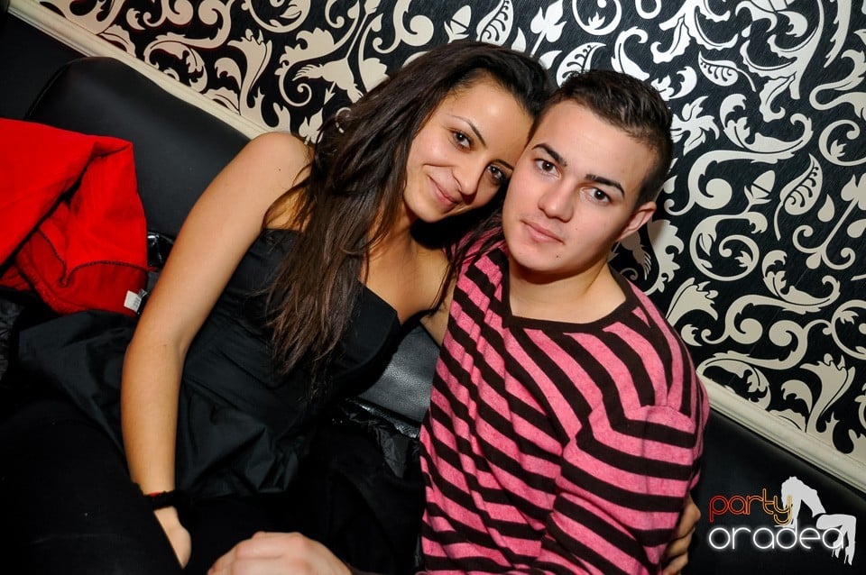 Vali Vijelie în Club Life,