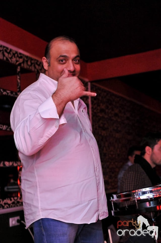 Vali Vijelie în Club Life,