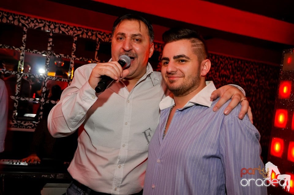 Vali Vijelie în Club Life,