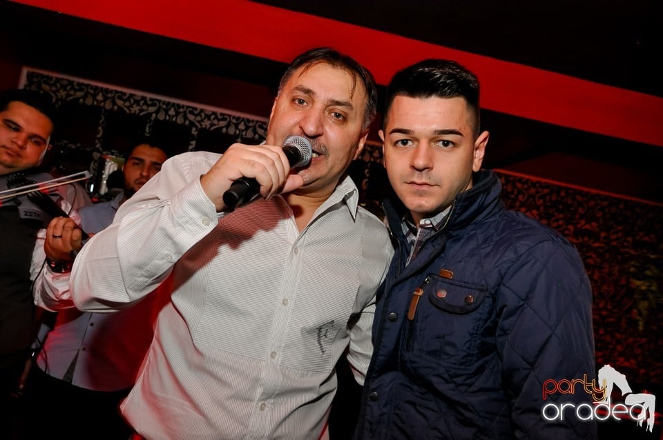 Vali Vijelie în Club Life,