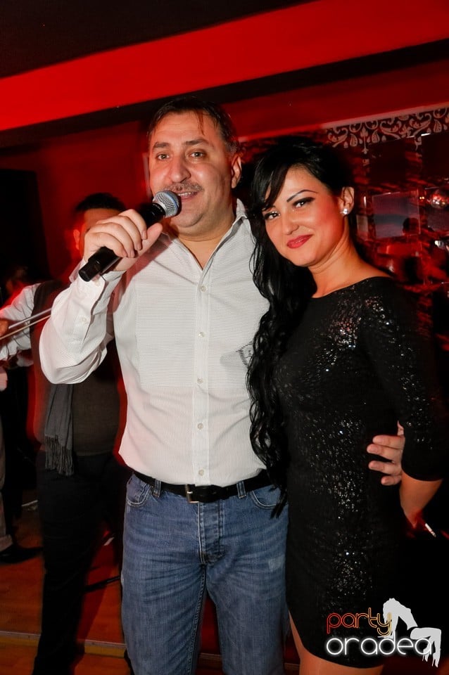 Vali Vijelie în Club Life,