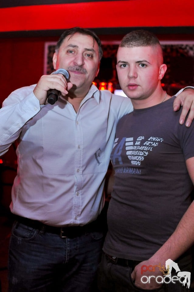 Vali Vijelie în Club Life,