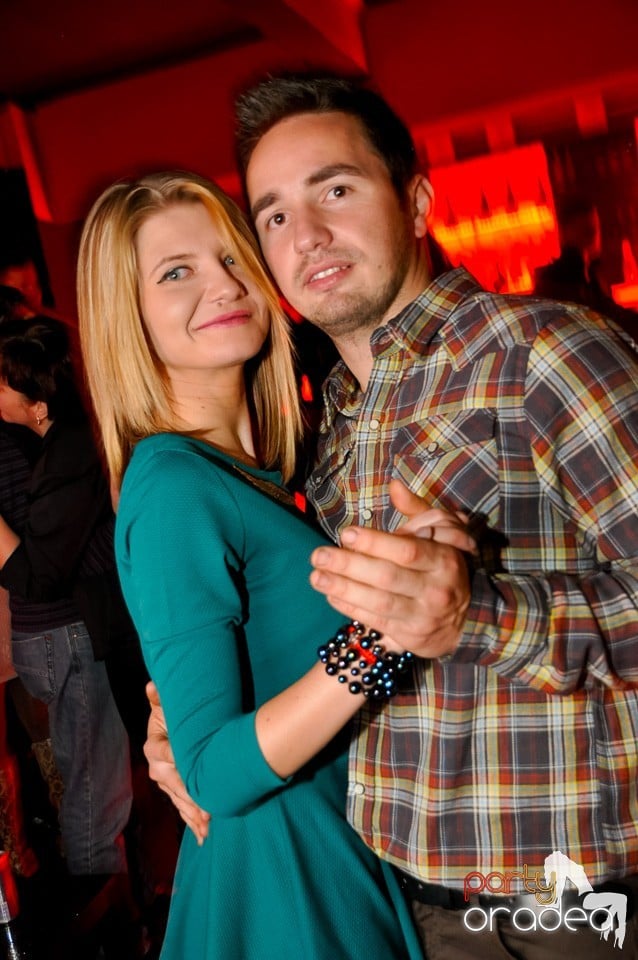 Vali Vijelie în Club Life,