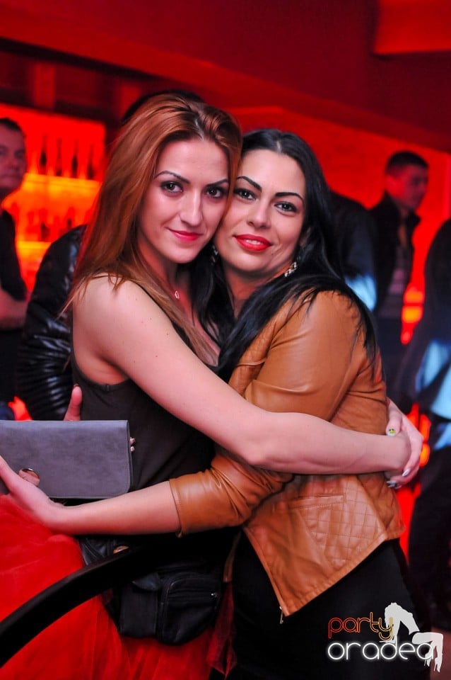 Vali Vijelie în Club Life,