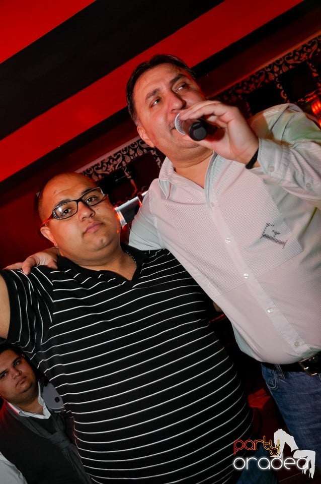 Vali Vijelie în Club Life,
