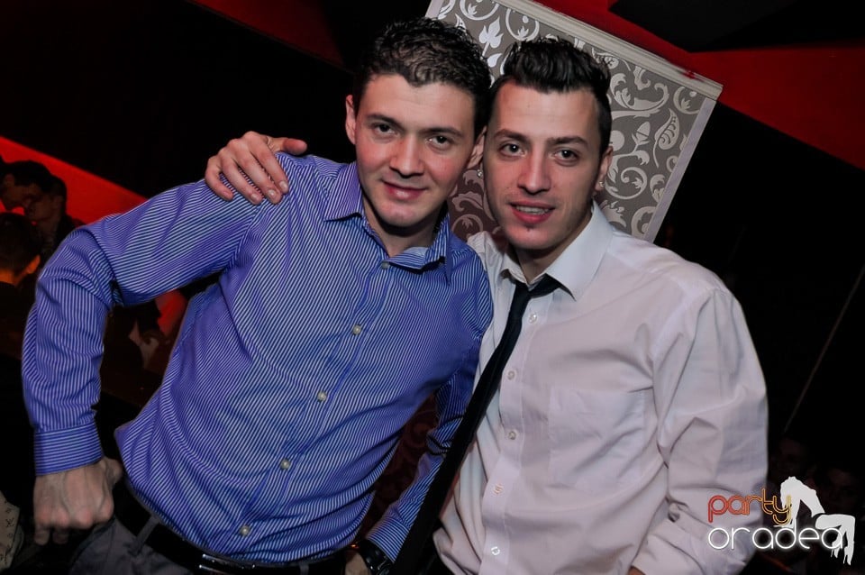 Vali Vijelie în Club Life,