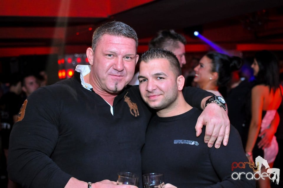 Vali Vijelie în Club Life,
