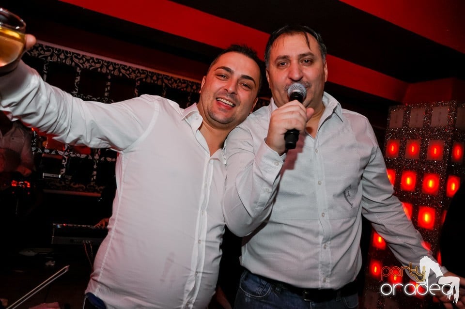 Vali Vijelie în Club Life,