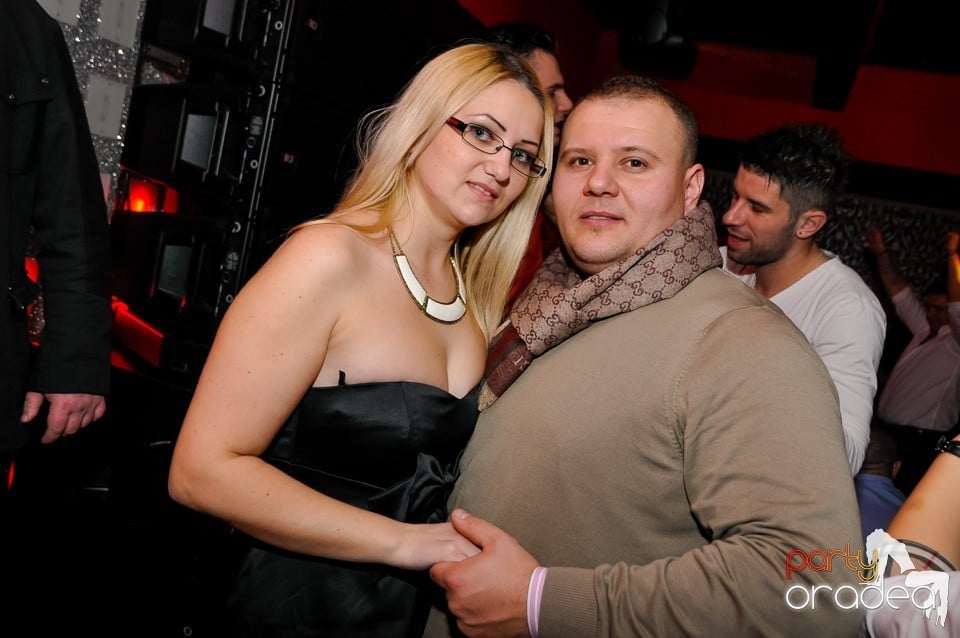 Vali Vijelie în Club Life,