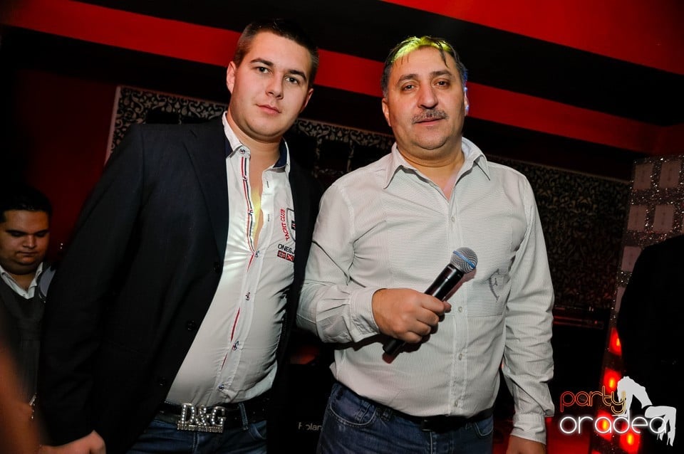 Vali Vijelie în Club Life,