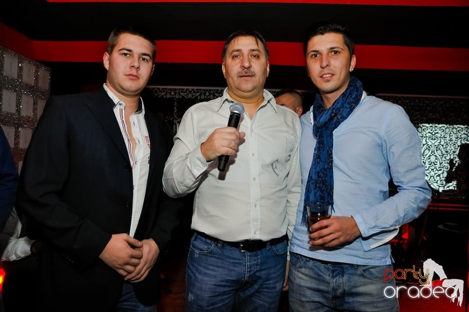 Vali Vijelie în Club Life,