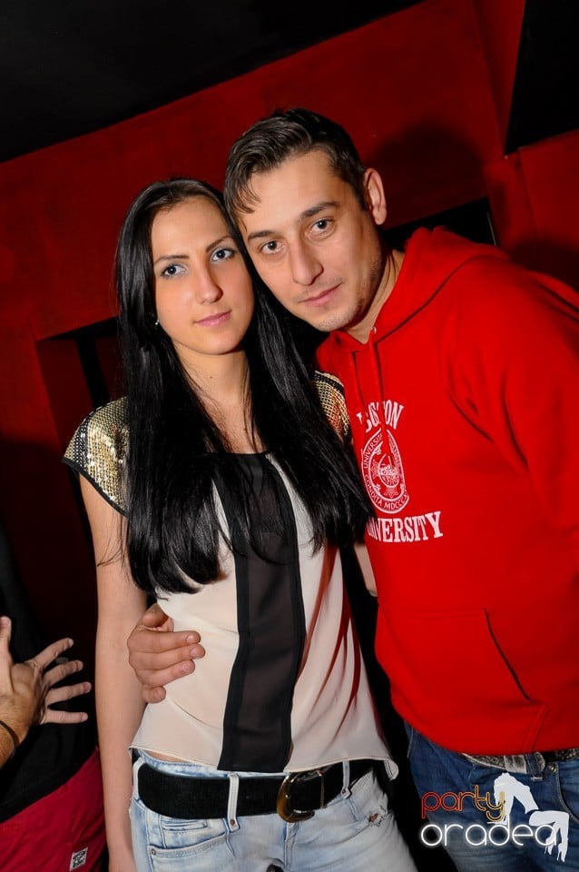 Vali Vijelie în Club Life,