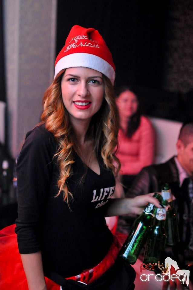 Vali Vijelie în Club Life,