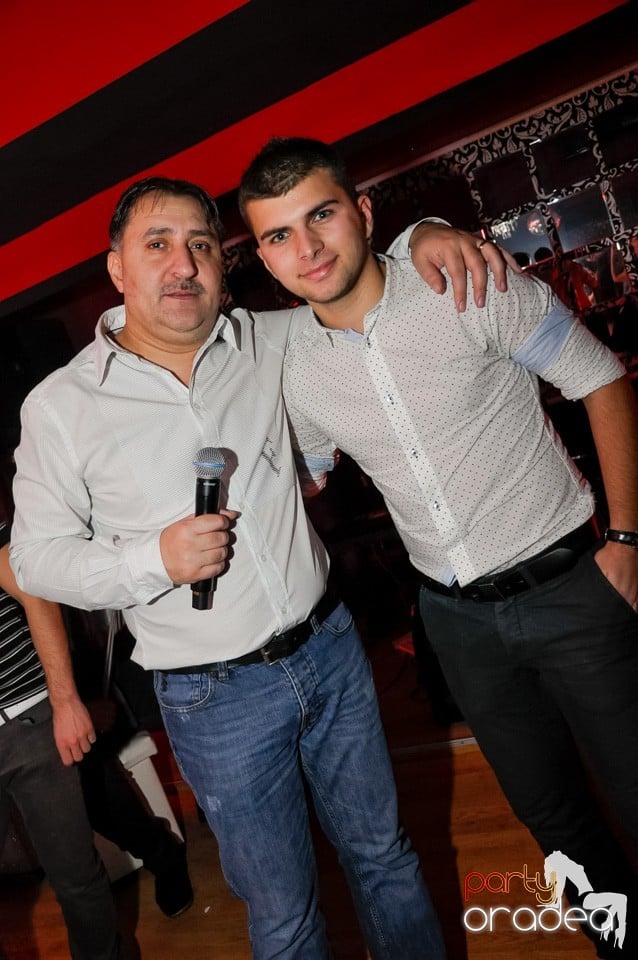 Vali Vijelie în Club Life,