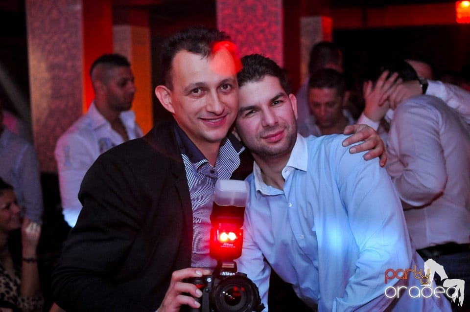 Vali Vijelie în Club Life,