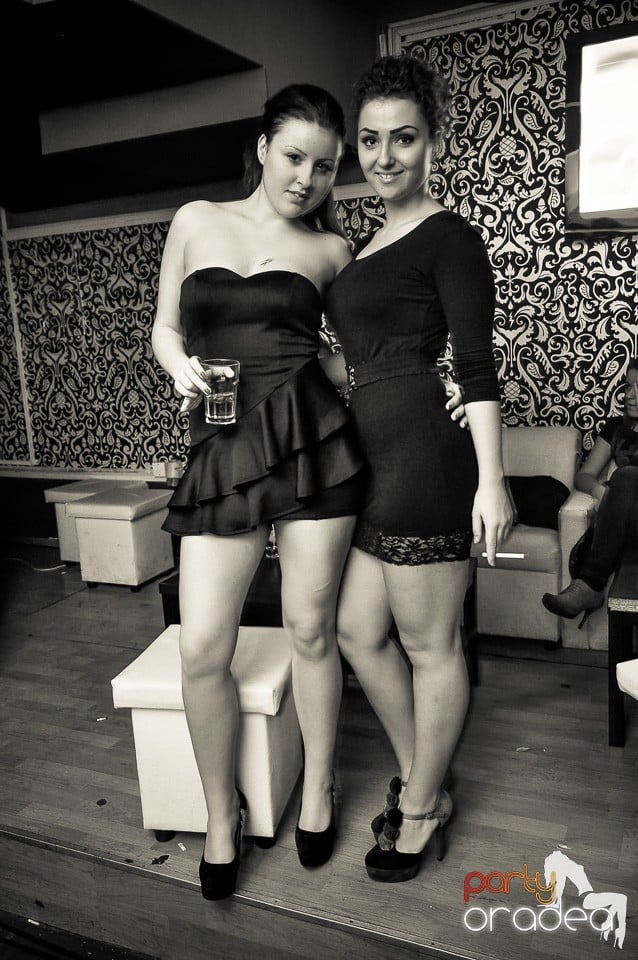 Vali Vijelie în Club Life,