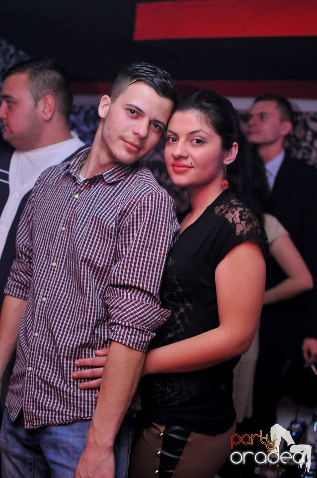Vali Vijelie în Club Life,
