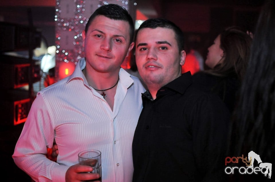 Vali Vijelie în Club Life,