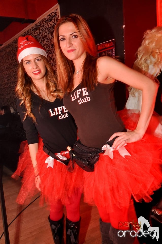 Vali Vijelie în Club Life,