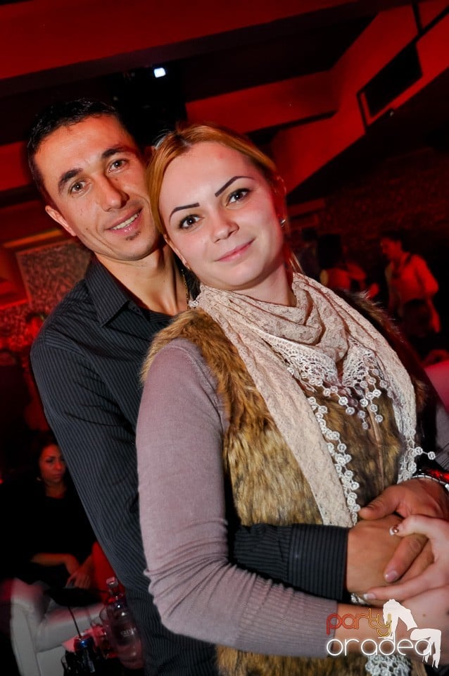 Vali Vijelie în Club Life,