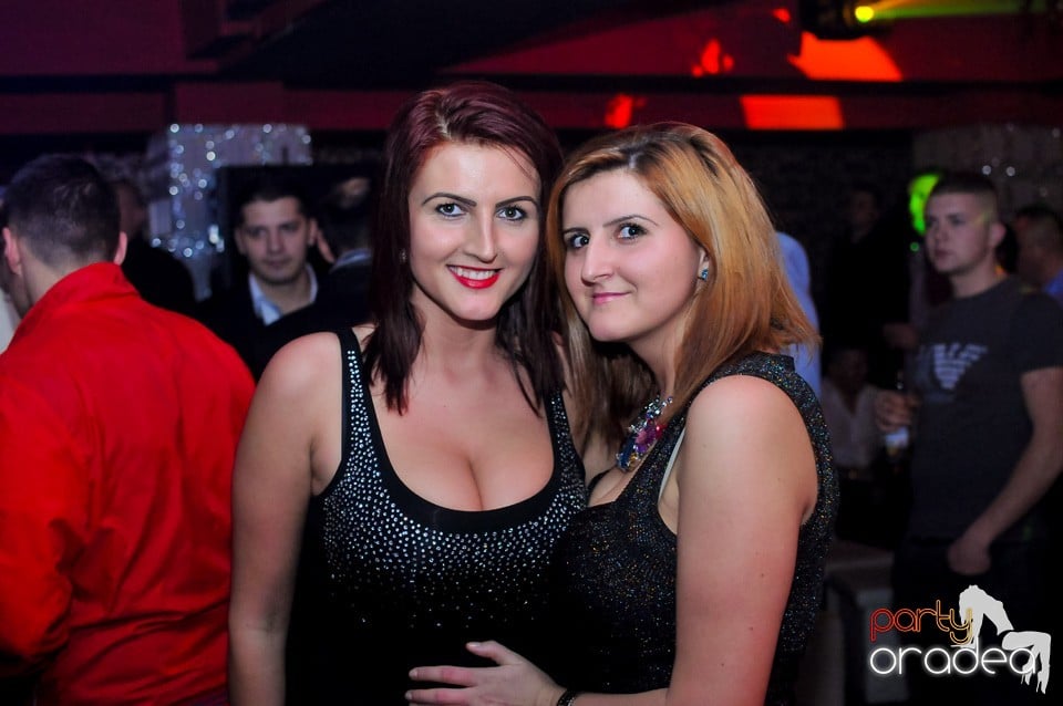 Vali Vijelie în Club Life,
